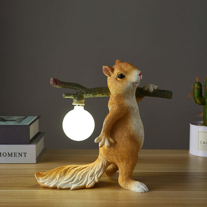 Lighteme Home Kreative Tischlampe aus Kunstharz