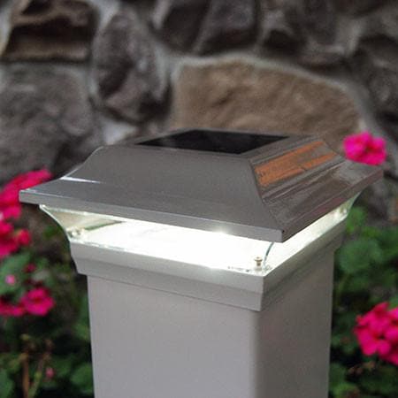 Lighteme Solar Fence Cap Lights