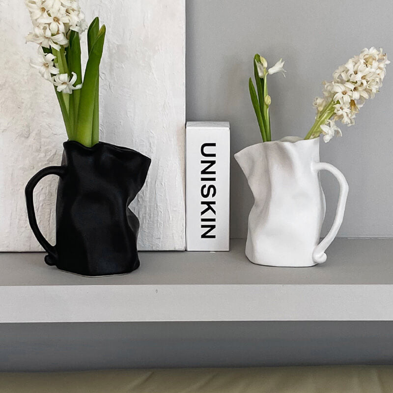 Vase en céramique plissé irrégulier Lighteme