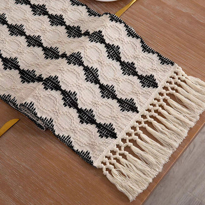 Lighteme Jacquard Cotton Table Runner