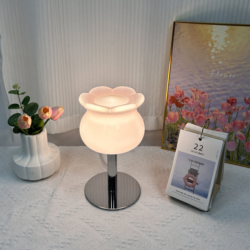Lighteme Lily of the Valley Glass Table Lamp