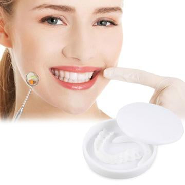 It is DESIGNED to look like a NATURAL SET OF TEETH.