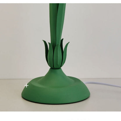 Lampe de table romantique à fleurs Lighteme