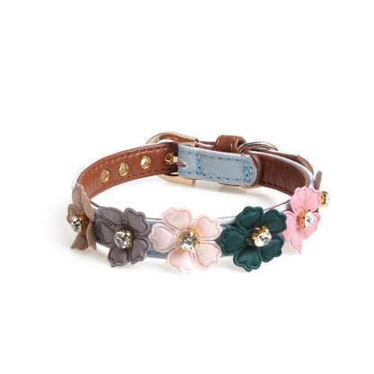 Lanière pour chien Lighteme en polyuréthane à motif floral (4 couleurs et 2 tailles)