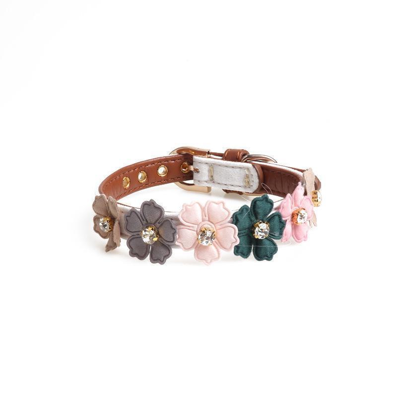 Lanière pour chien Lighteme en polyuréthane à motif floral (4 couleurs et 2 tailles)