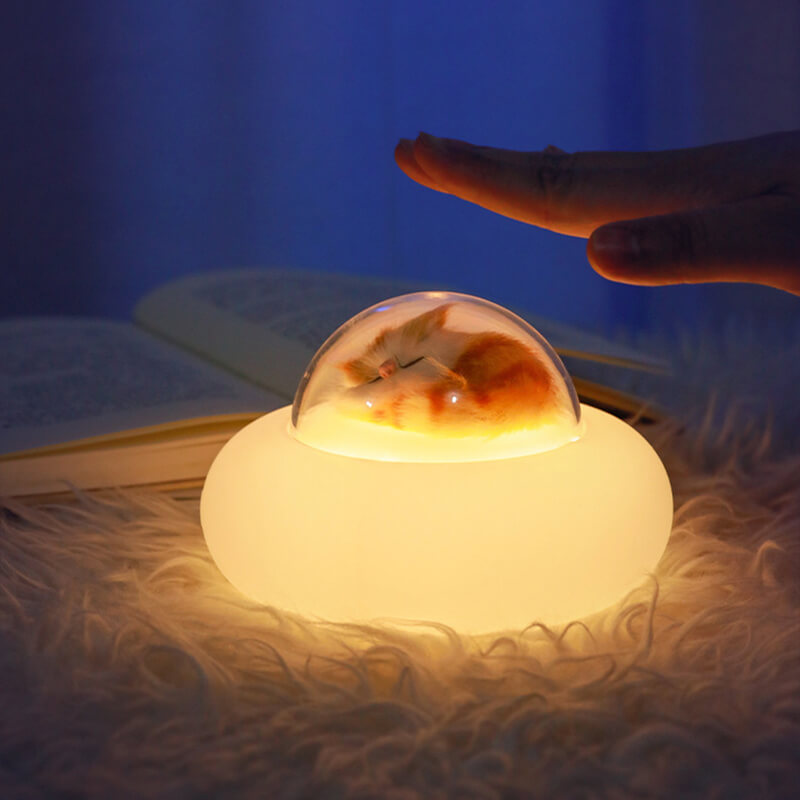 Lighteme Pet Raumschiff Silikonlampe