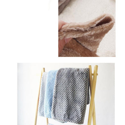 Lighteme Pet Blanket Autumn Winter Sleeping Mat (3 colors & 2 sizes)