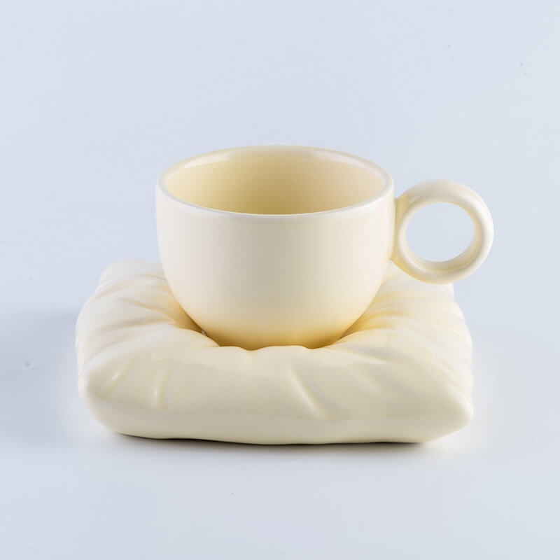 Lighteme Pillow Ceramic Cup and Saucer