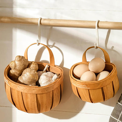 Panier de rangement mural en rotin Lighteme