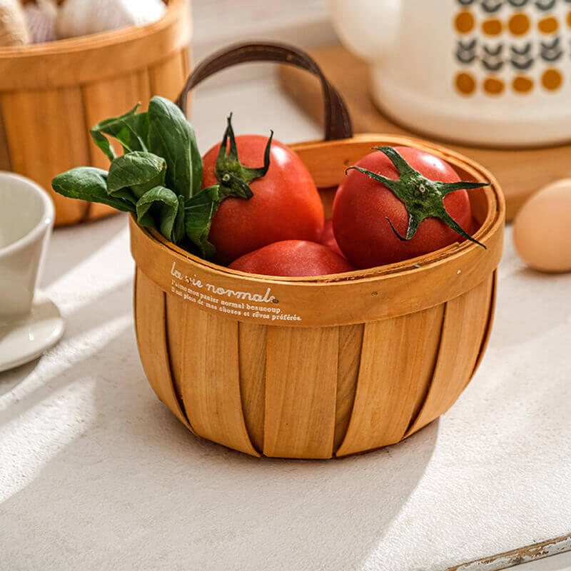 Panier de rangement mural en rotin Lighteme