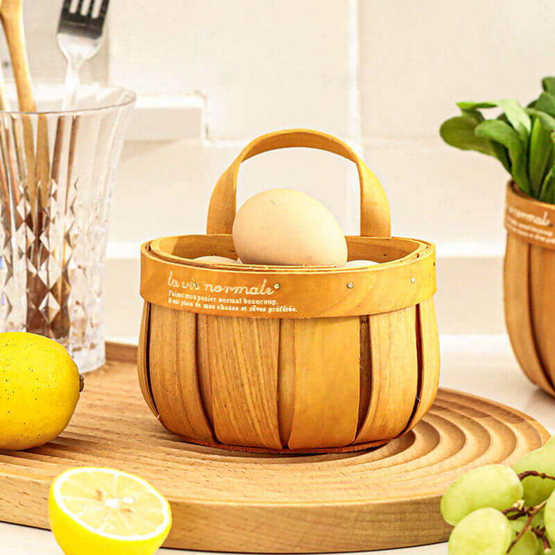 Panier de rangement mural en rotin Lighteme