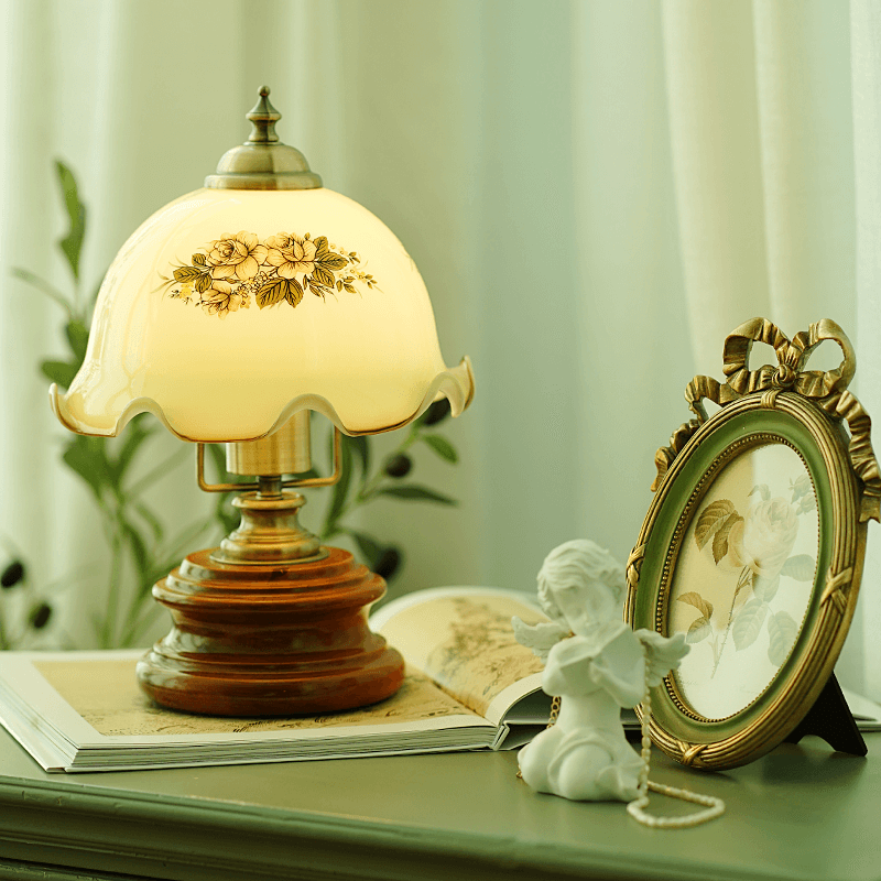 Lighteme Retro Flower Glass Table Lamp