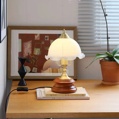 Lighteme Retro Glazed Table Lamp