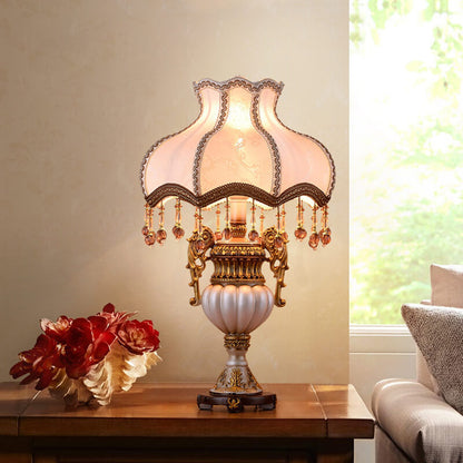 Lighteme Retro-Tischlampe aus Stoff
