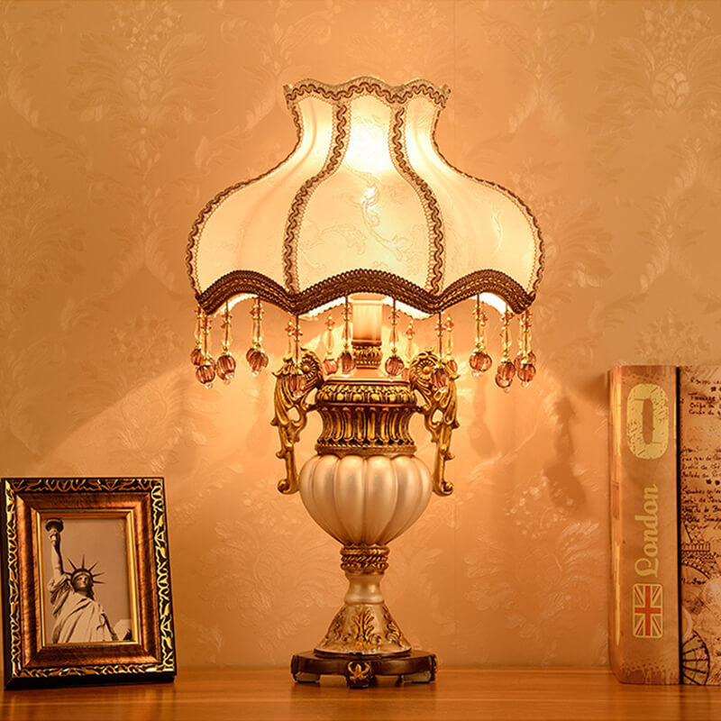 Lighteme Retro-Tischlampe aus Stoff