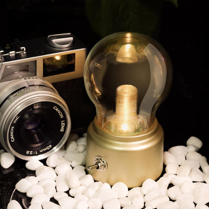 Lighteme Retro Light Bulb Night Light