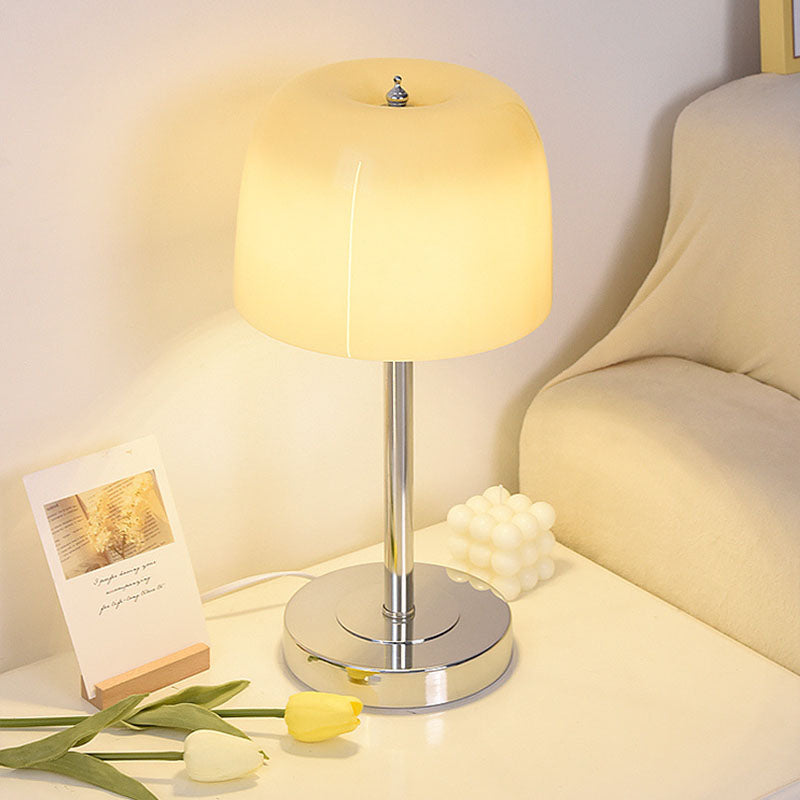 Lighteme Simple Petal Table Lamp