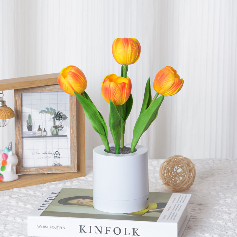 Lighteme Simulation Tulip Night Light