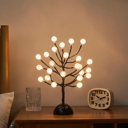 Lighteme Kleine Nachtlampe mit Baumschmuck