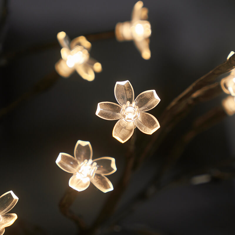 Lighteme Kleine Nachtlampe mit Baumschmuck