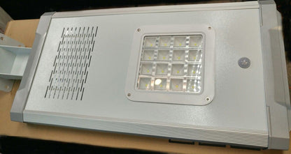 Lighteme 20 Watt Solar Street Light