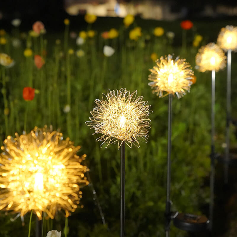 Lighteme Solar Dandelion Outdoor Decorative Light