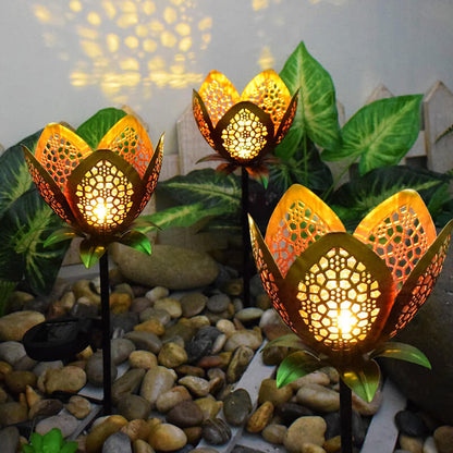 Lighteme Solar Iron Flower Outdoor Decorative Light