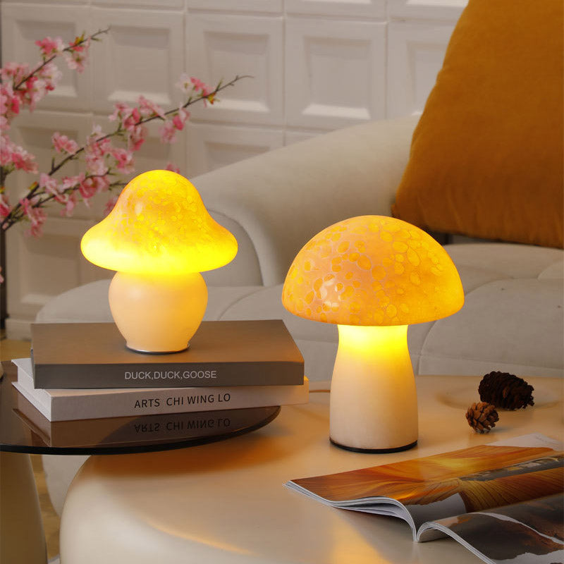 Lighteme Spotted Mushroom Lamp