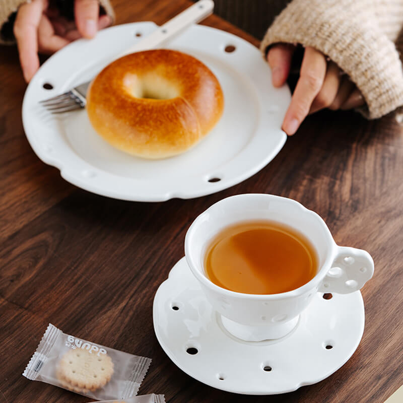 Lighteme Spring Hollow Ceramic Cups and Saucers