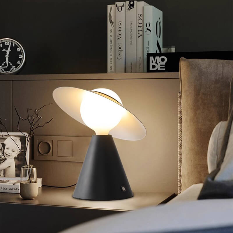 Lighteme Straw Hat Table Lamp