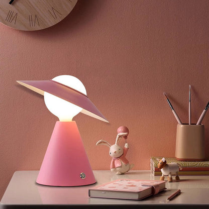 Lighteme Straw Hat Table Lamp