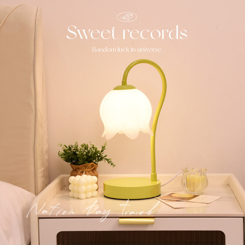 Lighteme Tulip Flower Table Lamp