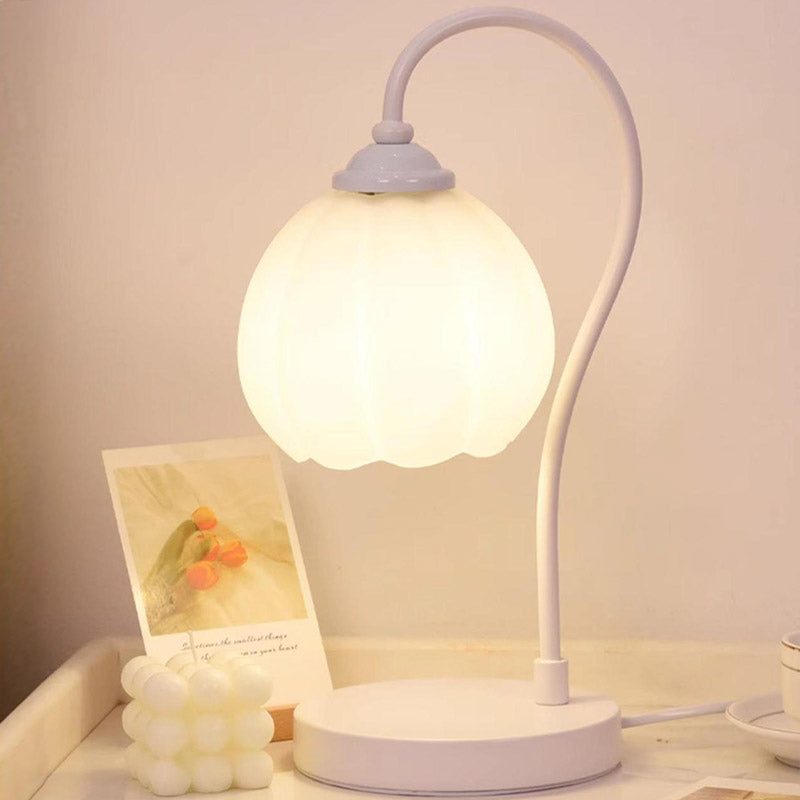 Lighteme Tulip Flower Table Lamp