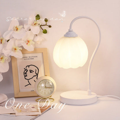 Lighteme Tulip Flower Table Lamp