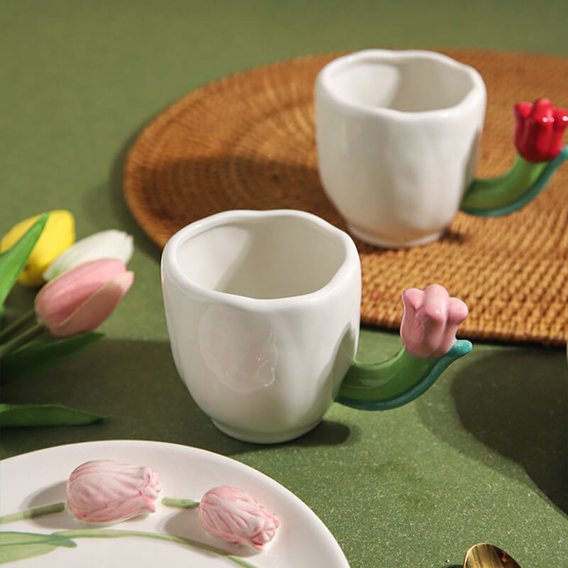 Tasse en céramique Lighteme avec poignée tulipe