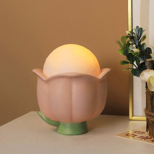 Lampe de nuit Lighteme en forme de tulipe