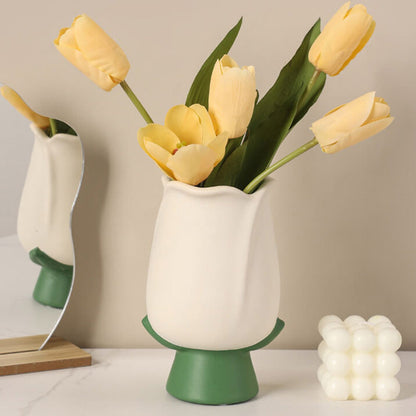 Vase en céramique en forme de tulipe Lighteme