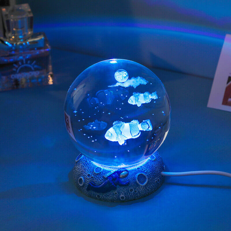 Lighteme Unterwasserwelt-Kristallkugel-Nachtlicht