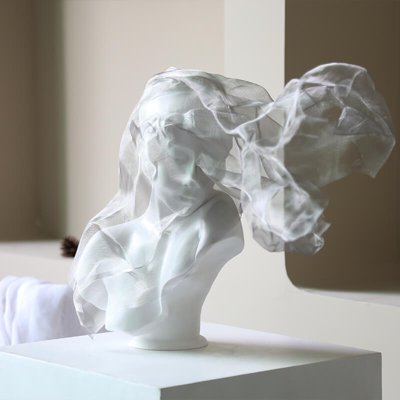 Lighteme Veil Girl Resin Decoration