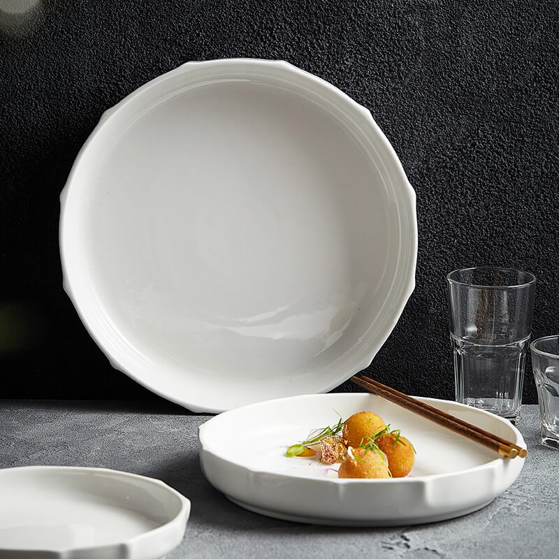 Assiette creuse verticale en céramique Lighteme