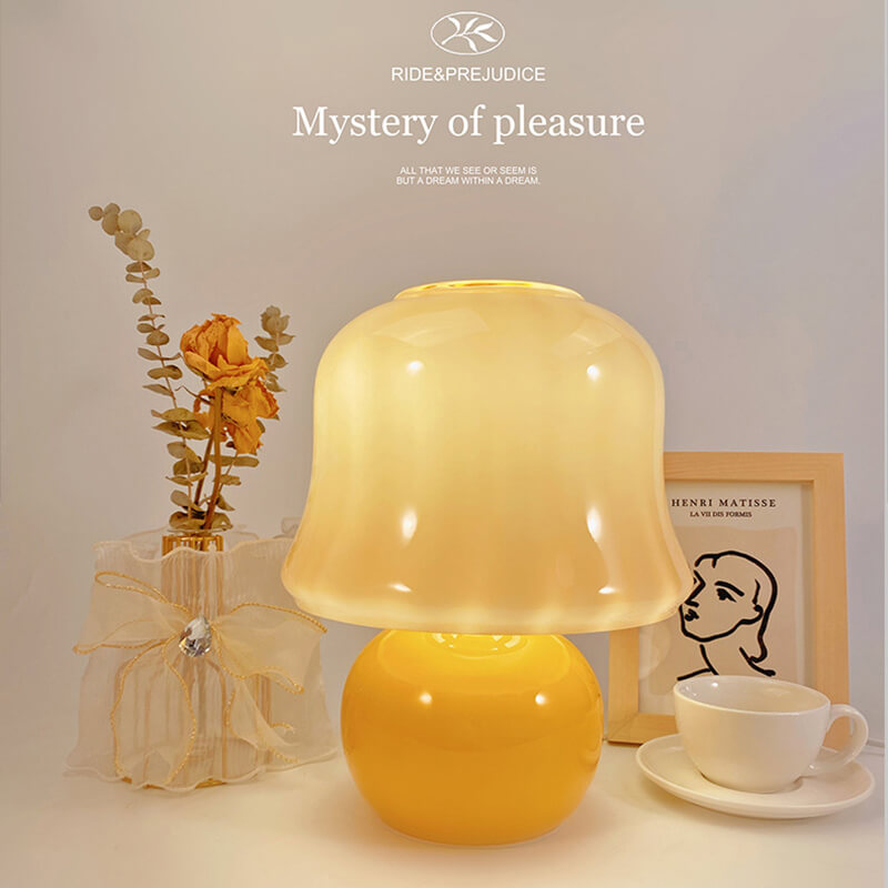 Lighteme Vintage Creamy Yellow Mushroom Lamp