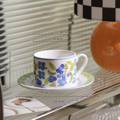 Tasse et soucoupe en céramique à motif floral vintage Lighteme