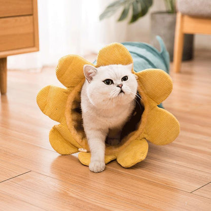 Lighteme Washable Corduroy Cat Toy Hideaway Tunnel (3 colors)