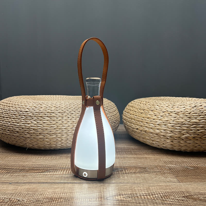 Lampe de table bouteille de vin Lighteme
