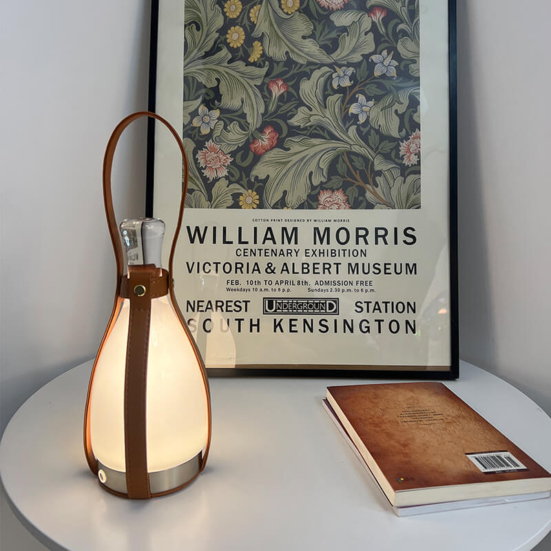 Lampe de table bouteille de vin Lighteme