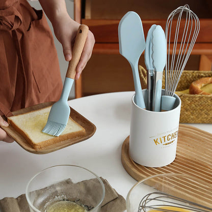 Lighteme Wooden Handle Silicone Baking Set