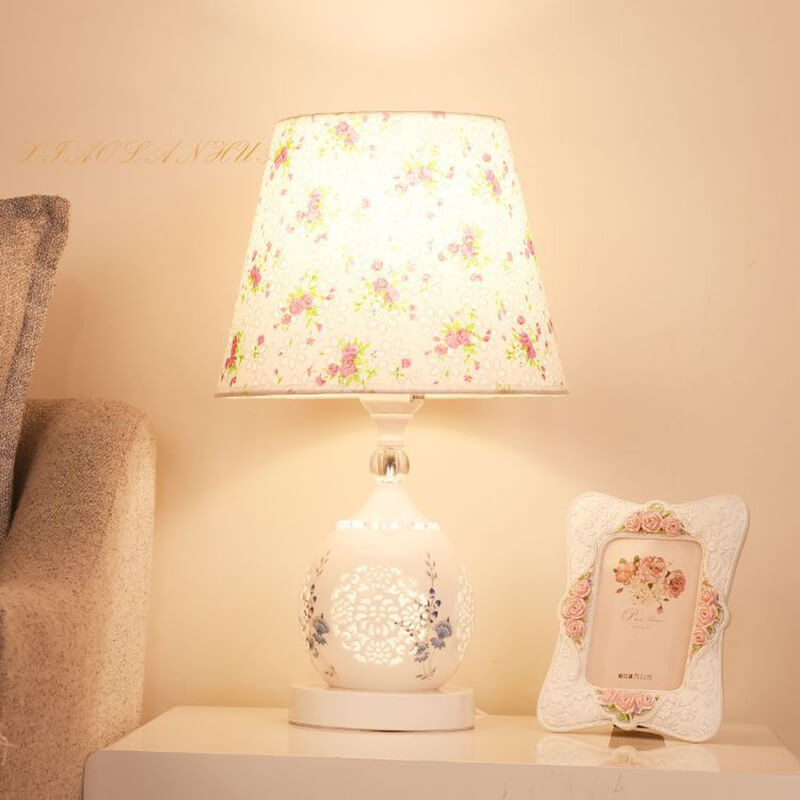 Lampe de table Lighteme en céramique et porcelaine bleue et blanche
