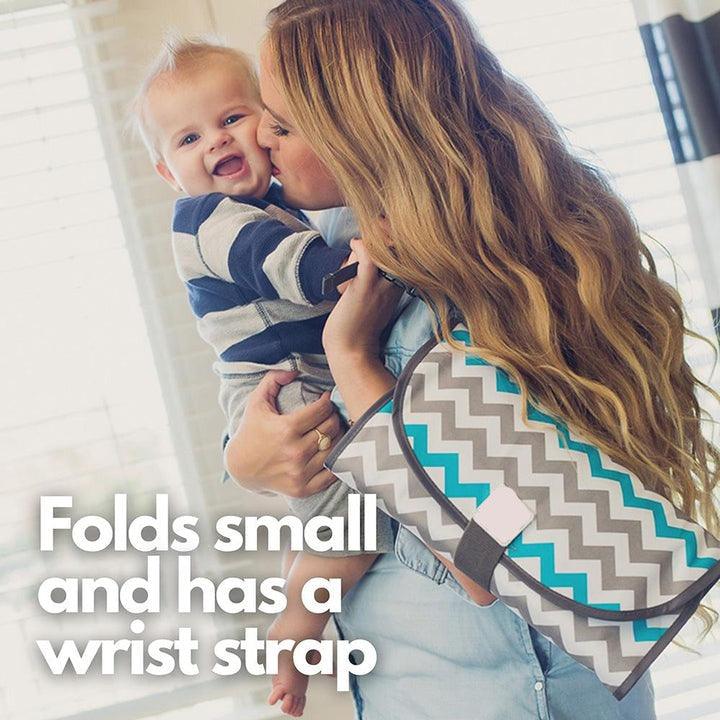 Lighteme No-mess Baby - offers all the benefits of portable changing table and a diaper holder