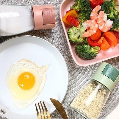 Distributeurs de sel et de poivre réglables à poussoir Lighteme | ACHETEZ-EN 1, OBTENEZ-EN 1 GRATUITEMENT (2 PIÈCES)