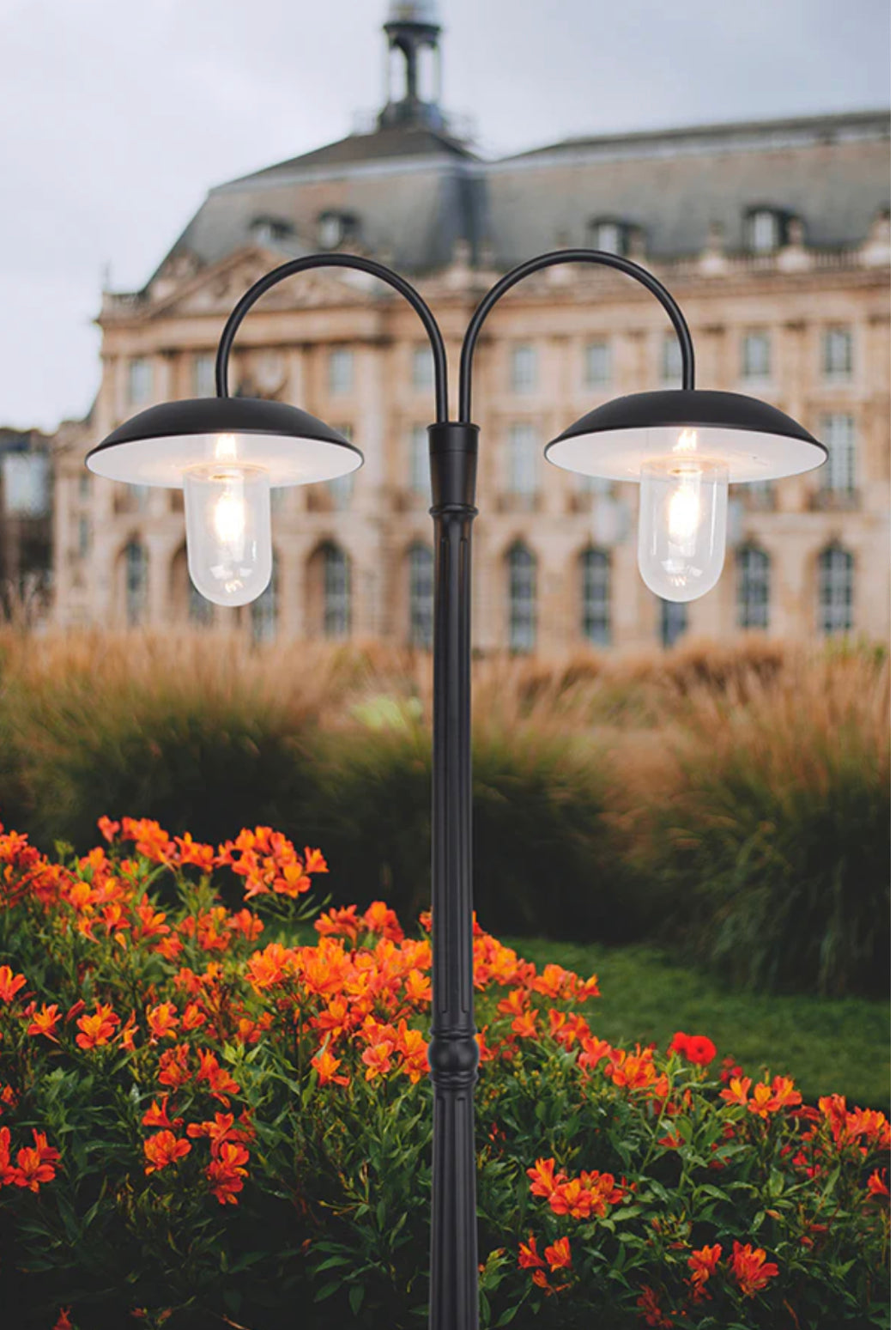 Lighteme Dual Head Solar Outdoor Post Light, Dusk to Dawn, Bulbs Included, Black(Head & Pole)